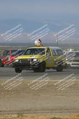 media/Sep-28-2025-24 Hours of Lemons (Sun) [[5dfe0e5f6e]]/9am (Star Mazda)/